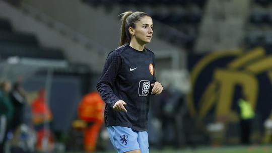 Speciaal moment voor geliefde Daniëlle van de Donk (35) bij Oranje Leeuwinnen