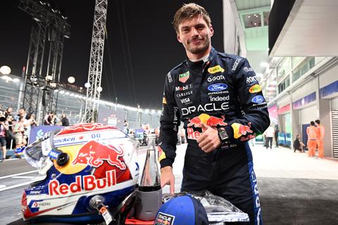 Max Verstappen houdt met waanzinnige ronde huis in sprintkwalificatie GP van Singapore, maar straf dreigt