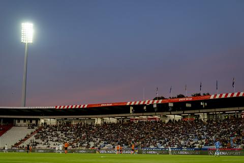 Keiharde straf voor Servië na schandalige incidenten tijdens duel met Oranje