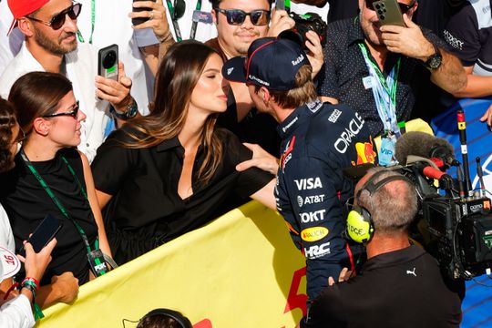 Glunderende Kelly Piquet is getuige van sensatie bij 'tweede of derde' thuis van Max Verstappen