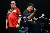 Stephen Bunting weet niet wat hij meemaakt tijdens zijn partij tegen Alexis Toylo. ©PDC Darts