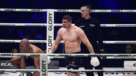 Kickbokser Rico Verhoeven (35) heeft slecht nieuws voor zijn fans: 'Tegen die tijd ben ik gestopt'