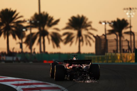 Dit is waarom de meeste F1-rijders dinsdag nog rondjes maken op het circuit van Abu Dhabi