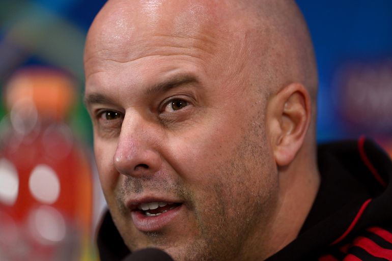 Live Inter - Liverpool | Alle ogen gericht op Arne Slot na keihard besluit over sterspeler Mohamed Salah