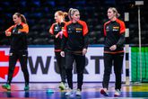 Waarschuwing voor 'verdoofde' Oranje-handbalster op WK: 'Daar kun je spijt van krijgen' featured image