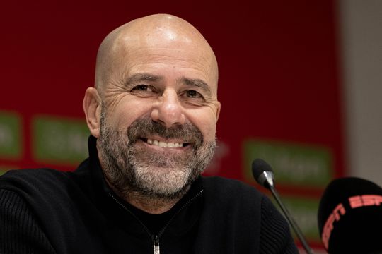 PSV-trainer Peter Bosz vol lof over eerstedivisionist na bekerzege: 'Ik heb écht van ze genoten'