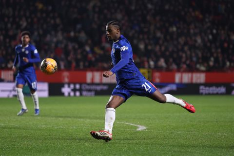 Eerste goal voor Jorrel Hato voor Chelsea, Tijjani Reijnders draagt bij aan monsterzege Manchester City