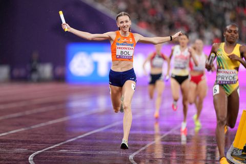 'Genieten' voor topatlete Femke Bol in tropisch oord: 'Het is leuk om samen te lijden'