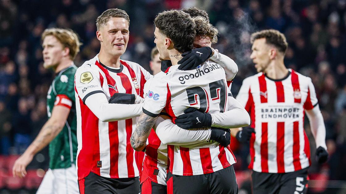 Ongenaakbaar PSV walst over Excelsior heen, zorgen om pechvogel Ricardo ...