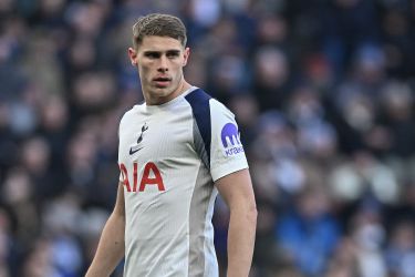 'Oranje-international Micky van de Ven in beeld in Spanje: naam circuleert bij grootmachten'