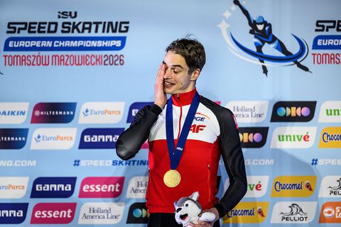 Desillusie door afwezigheid Poolse schaatssensatie (23) op Olympische Spelen: 'Het is zonde voor de sport'