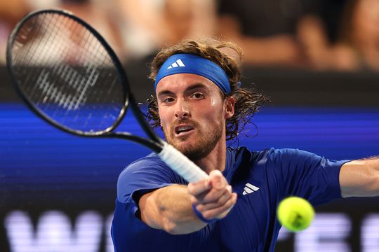 Toptennisser Stefanos Tsitsipas (28) onthult gestopte tennisster als nieuwe vriendin na relatie met Paula Badosa
