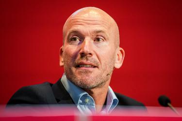 Verrassend nieuws uit Amsterdam: Ajax polste bij PSV voor opvolger van Alex Kroes