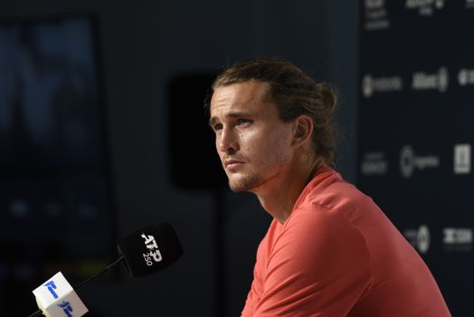 Toptennisser vol ongeloof na blunder met zijn koffers: 'Hoe is dit mogelijk?'