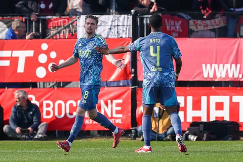 Liverpool krijgt dringend advies: 'Arne Slot zou gek zijn om hem niet van Ajax te kopen'