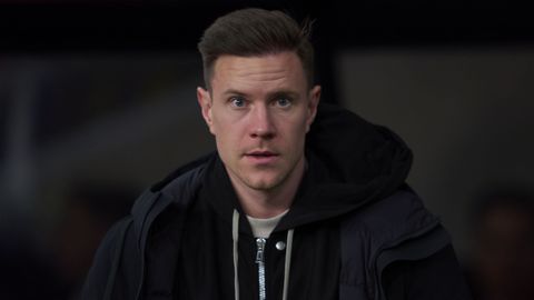 Ploeggenoot van Frenkie de Jong slaat terug na bizarre geruchten over ex-vrouw: 'De schade is onherstelbaar!'