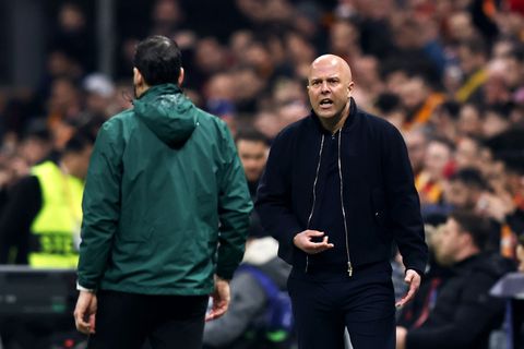 Arne Slot moet serieus vrezen bij Liverpool na nieuwe domper: 'Dit was een aanklacht tegen het Britse voetbal'