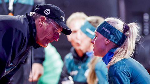 'Vaag verhaal’ rond Nederlandse topschaatsster zorgt voor irritatie: 'Waarom zou die coach dat zeggen'