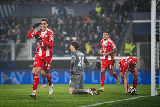 Champions League | Bayern München boekt monsterzege, FC Barcelona ontsnapt in allerlaatste seconde