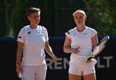 Nederlandse tennissters kunnen het ook zonder Arantxa Rus en bereiken play-offs Billie Jean King Cup