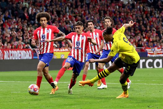 Sébastien Haller geeft PSV-beul Borussia Dortmund hoop ondanks nederlaag bij Atlético Madrid