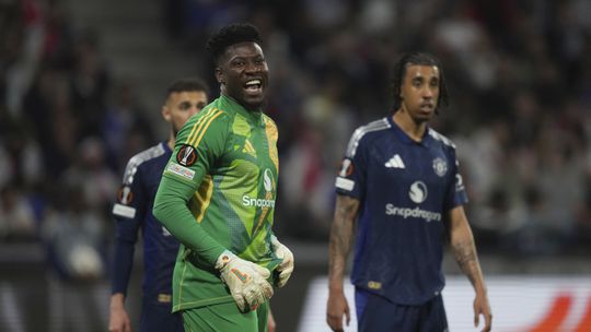 Beledigde André Onana beleeft nachtmerrie: veelbesproken United-keeper blundert opzichtig