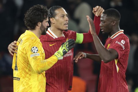 Problemen stapelen zich op voor Arne Slot: 'Volgende Liverpool-sterspeler op weg naar de uitgang'