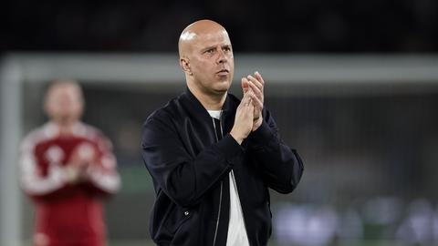 Toekomst Arne Slot aan het licht gebracht na Feyenoord-nieuws: 'Die gasten zijn toch niet getrouwd?'