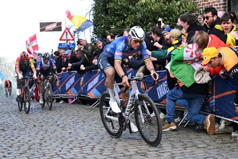 Topwielrenner Mathieu van der Poel doet opvallende onthulling richting Parijs-Roubaix