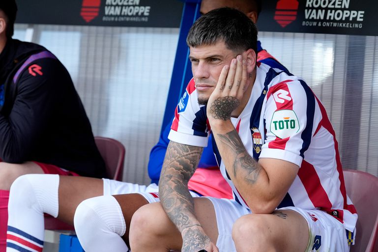 Willem II-verdediger openhartig over zeldzame ziekte: 'Mijn dochter zag dat het niet goed was'