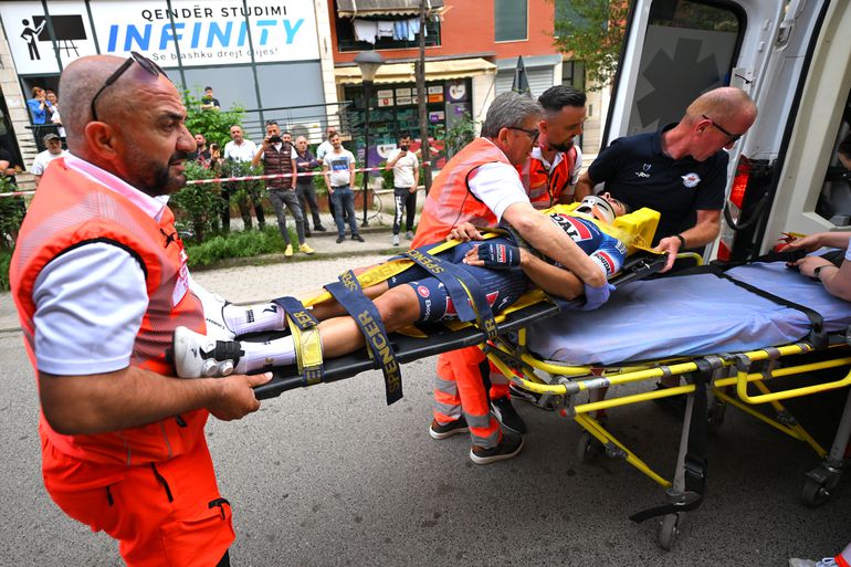 Dit zijn de uitvallers in de Giro d'Italia 2025: Spaanse favoriet breekt rugwervel