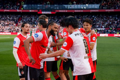 Live Eredivisie | Nog alles om voor te spelen voor Feyenoord en Ajax, strijd onderin ook bloedstollend spannend