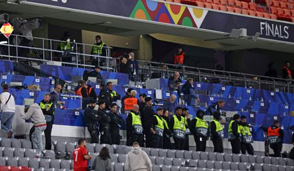 Schokkende details over 'minutenlange onzekerheid' bij vreselijk drama Nations League: 'We waren live'