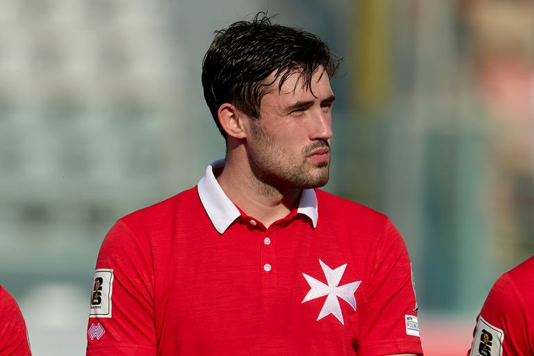 Oranje komt bij Malta zoon van uitgesproken Engelse analist Jamie Carragher tegen: ‘Hij heeft geen keuze!’