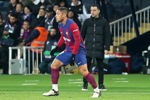 Flinke rel bij FC Barcelona na totaal mislukte transfer: technisch directeur haalt keihard uit naar trainer