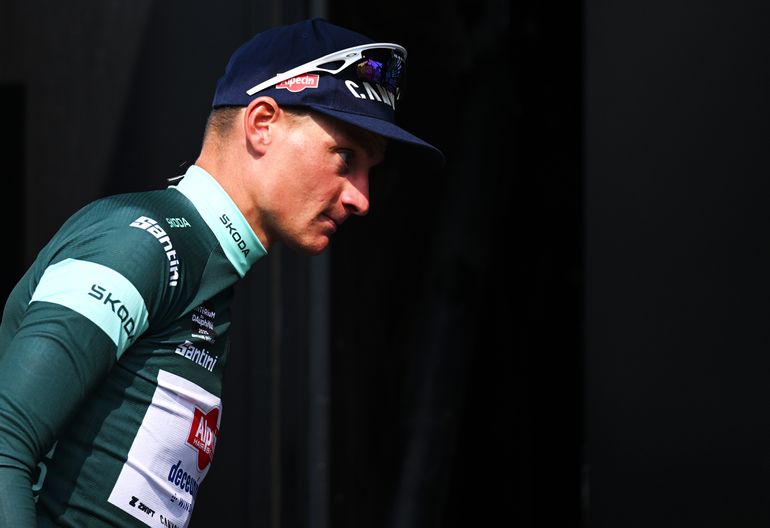 Toprenner Mathieu van der Poel open over 'vervelende breuk': 'Het is een moeilijke periode'