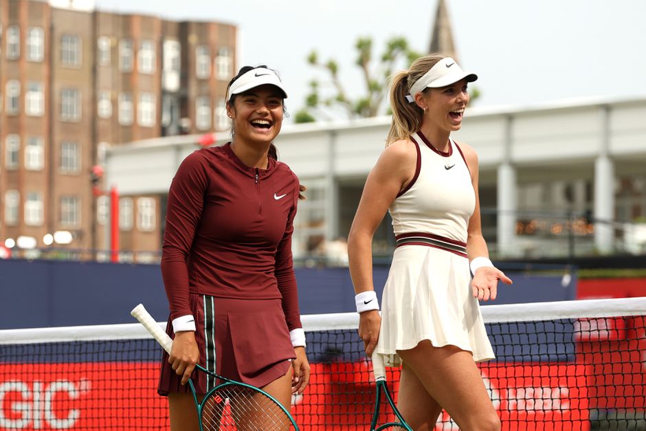 Britse toptennissters 'genegeerd' door BBC: woedende fans halen keihard uit naar sportzender