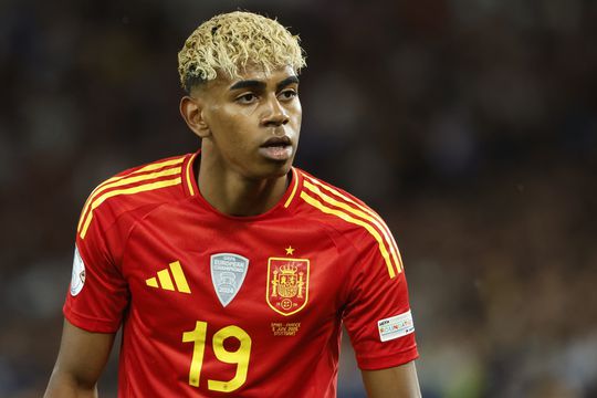 Opnieuw hevige kritiek op het gedrag van toptalent Lamine Yamal (17): 'Dit kan echt niet'