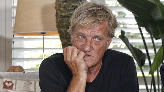 Ex-topvoetballer Wim Kieft windt zich op over onwetende Oranje-international: 'Dan ga je toch kijken?'