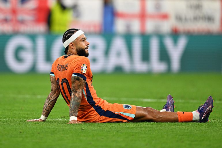 Domper voor Nederland: vroege blessure Memphis Depay betekent nieuwe kans Joey Veerman