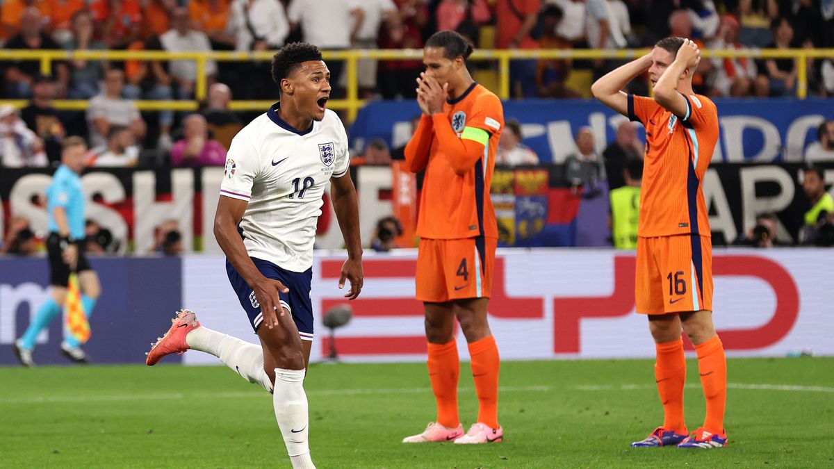 Video | Ollie Watkins schiet droom Oranje in blessuretijd aan flarden