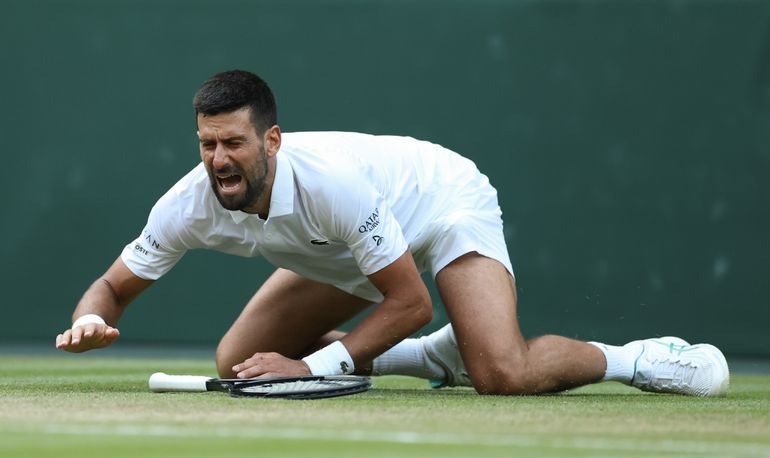 Drama dreigt voor toptennisser Novak Djokovic: halve finale Wimbledon in gevaar na schrikbarend moment