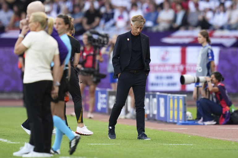 Zorgelijke situatie Oranje Leeuwinnen blootgelegd: 'Als je het daar al niet over eens bent...'