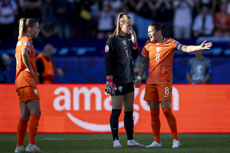 Pijnlijk afscheid dreigt voor Oranje-boegbeeld Sherida Spitse: 'Stop er lekker mee'