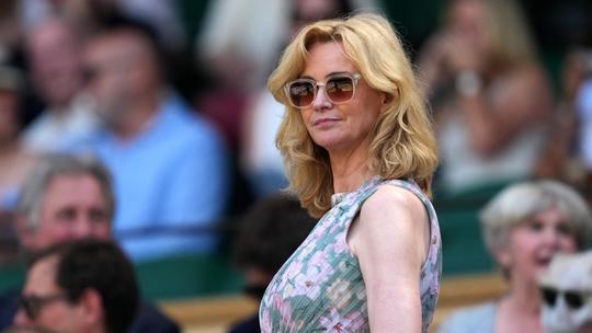 Daphne Deckers (vrouw tennisicoon Richard Krajicek) vol ongeloof na openlijke brief: 'Wat denk je zelf?'