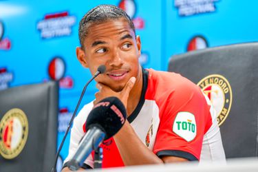 'Feyenoord raakt Calvin Stengs kwijt: Amerikaanse club betaalt miljoenen voor belangrijke kracht'