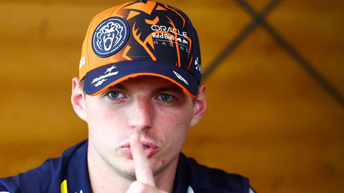 Max Verstappen erkent dat hij het zat is: 'Ik zet mijn hersenactiviteit gewoon op één procent'