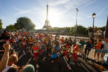 Parijs vreest aanslagen tijdens olympische marathon: parkoers bezaaid met 10.000 man politie