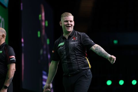 Topdarter kijkt zijn ogen uit aan de andere kant van de wereld: 'Dat hoefde ik nog net niet aan te zetten...'