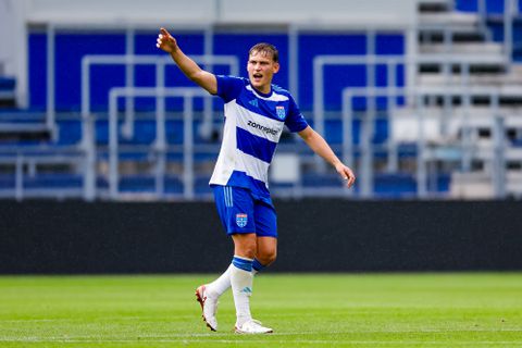 PEC Zwolle-aanwinst maakt wéér goal tegen vader: 'Hij is een van mijn beste vrienden'